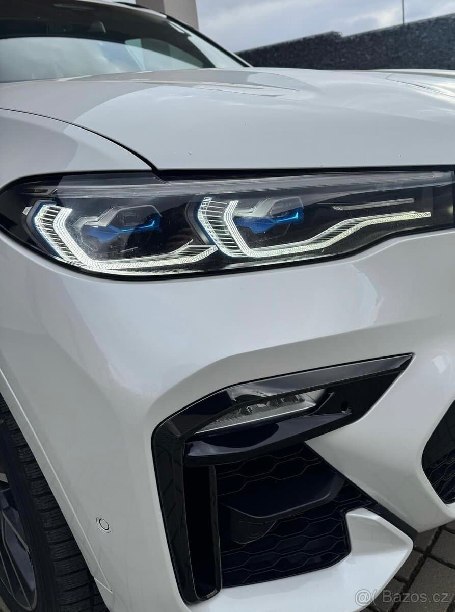 2019 BMW X7 - 9