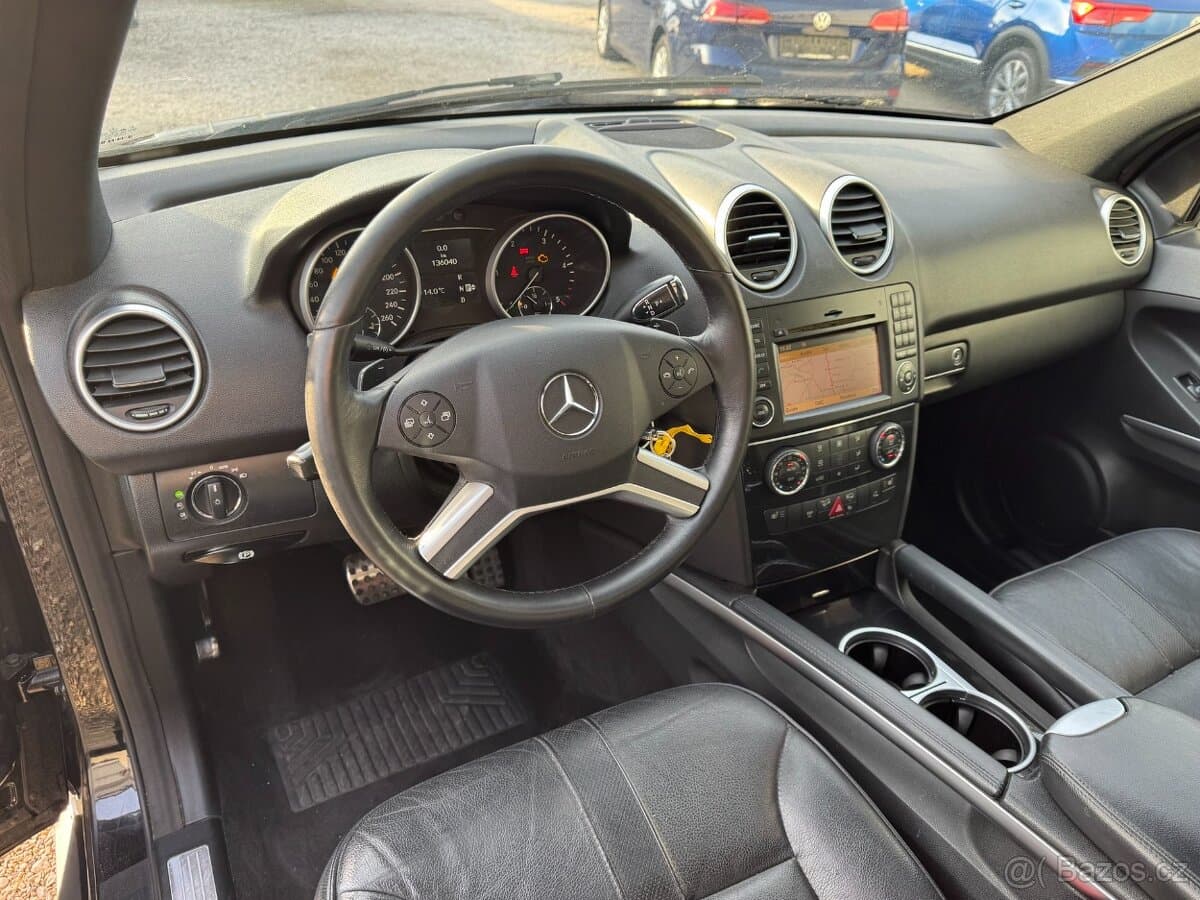 2010 Mercedes-Benz M-CLASS - 9