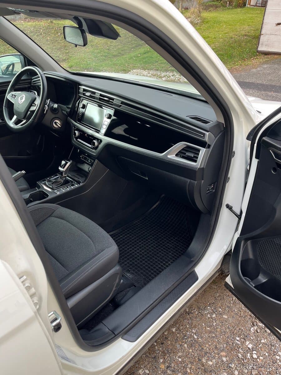 2022 SsangYong KORANDO - 9