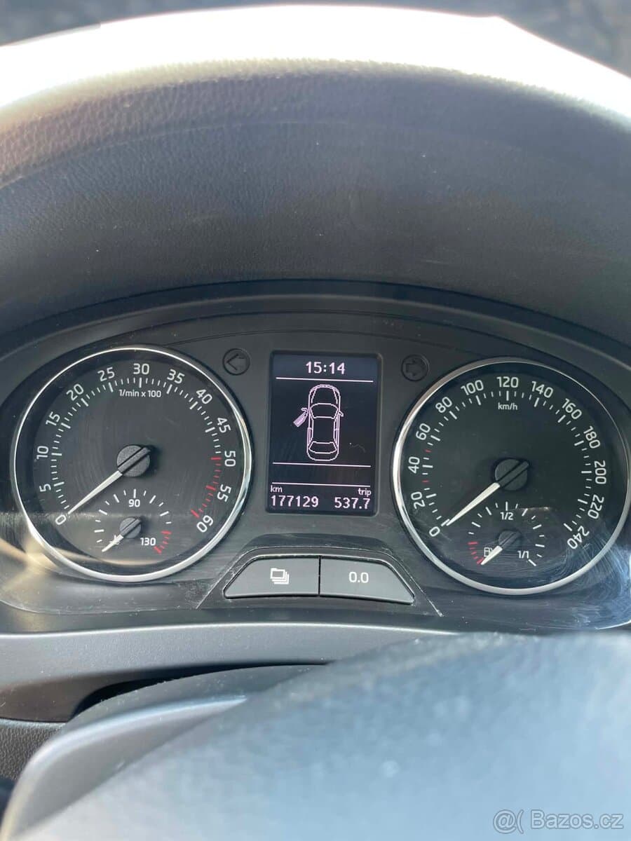 2014 Škoda RAPID - 9