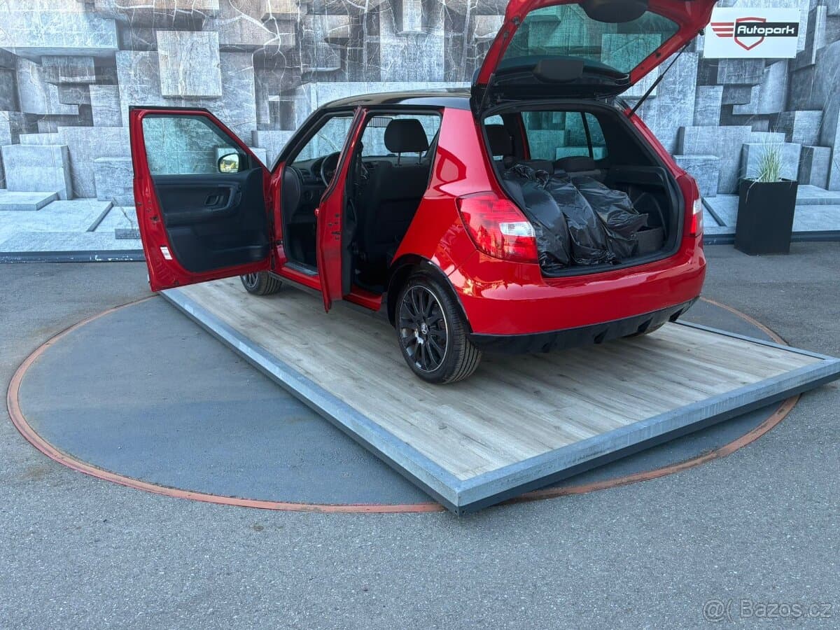 2014 Škoda FABIA - 9