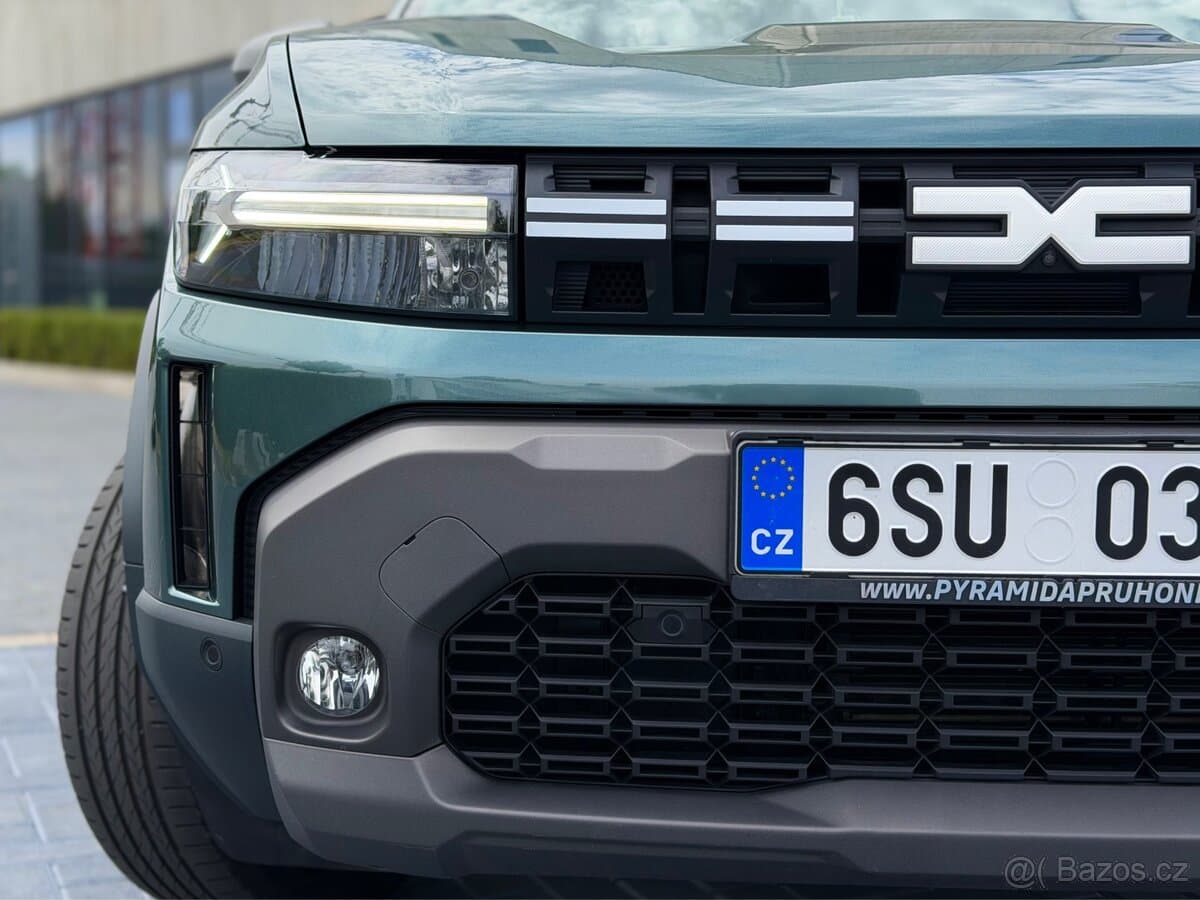 2025 Dacia DUSTER - 9