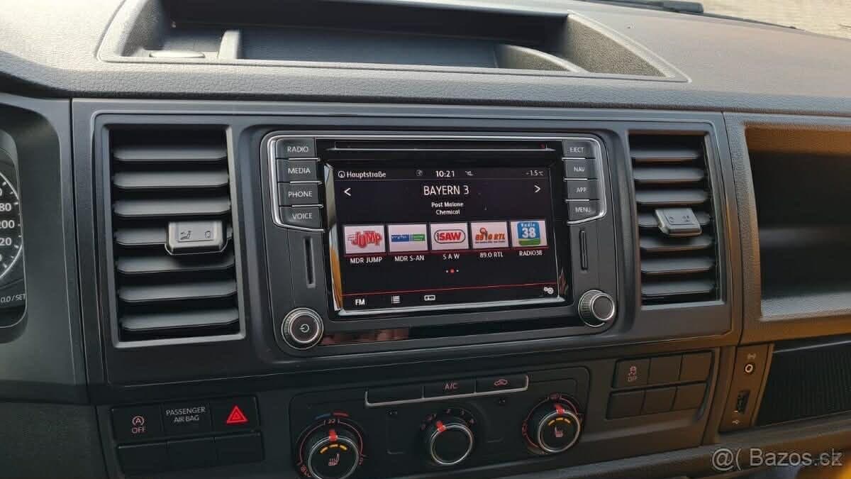 2019 Volkswagen TRANSPORTER - 9
