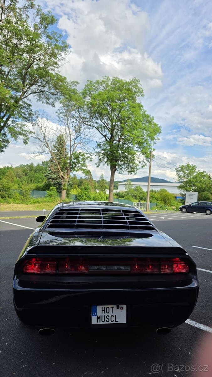 2011 Dodge CHALLENGER - 9