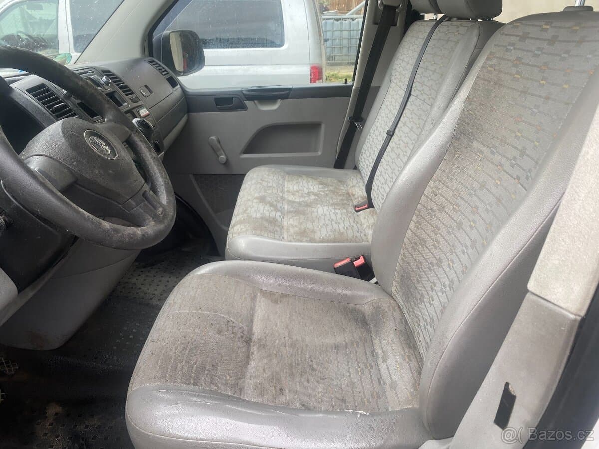 2010 Volkswagen TRANSPORTER - 9