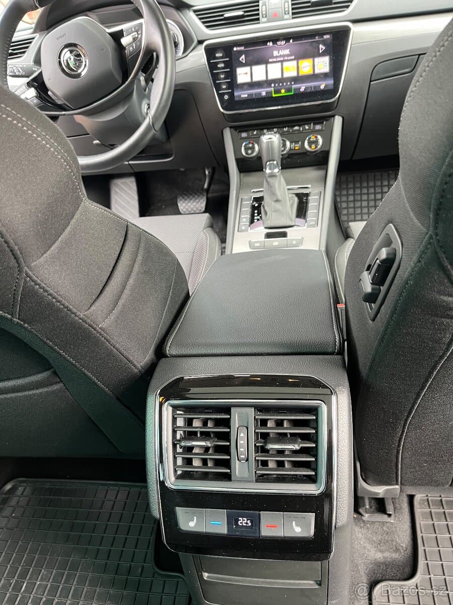2021 Škoda SUPERB - 9
