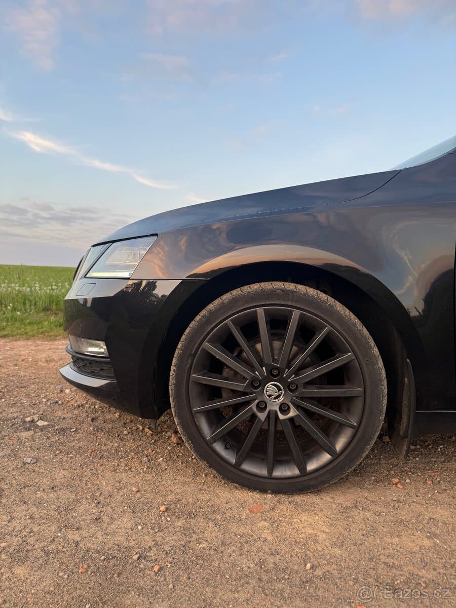 2017 Škoda OCTAVIA - 9