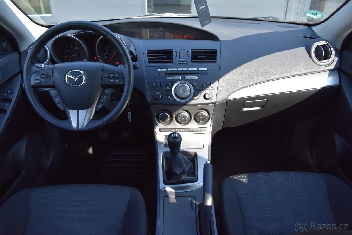 2009 Mazda 3 - 9