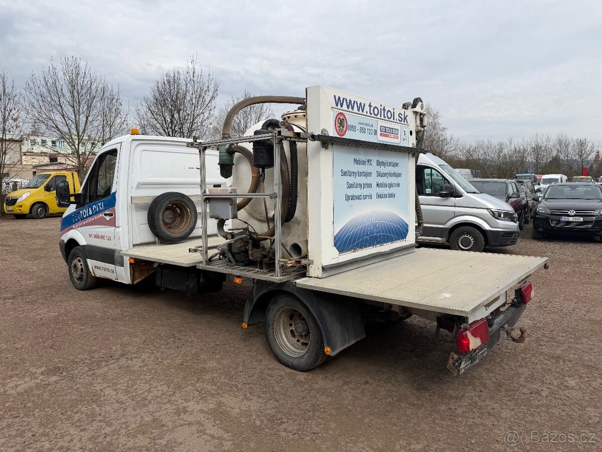 2010 Mercedes-Benz SPRINTER - 9