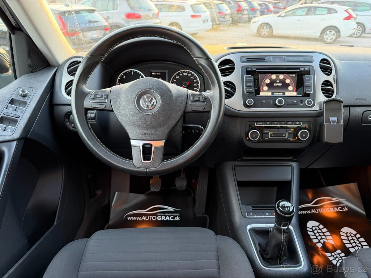 2014 Volkswagen TIGUAN - 9