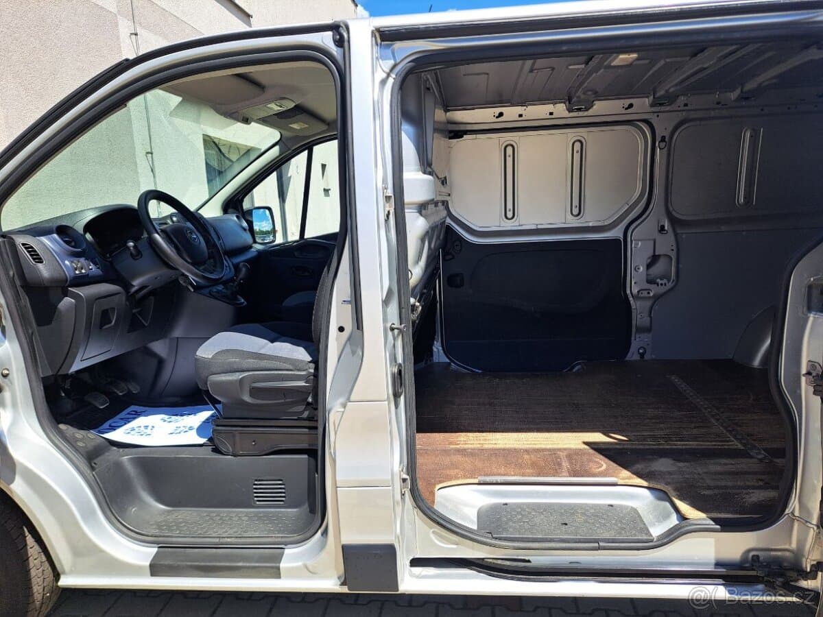 2015 Opel VIVARO - 9