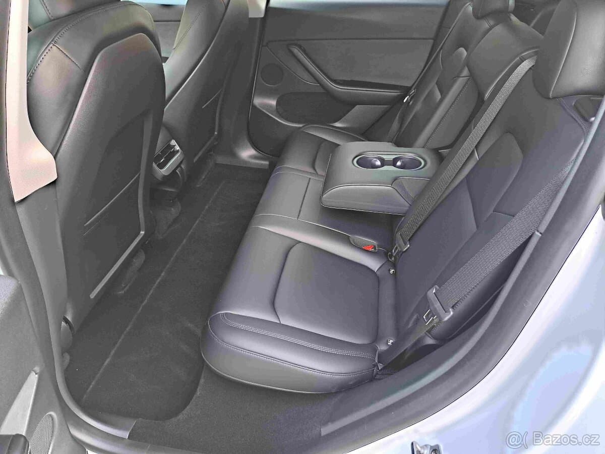 2023 Tesla MODEL Y - 9