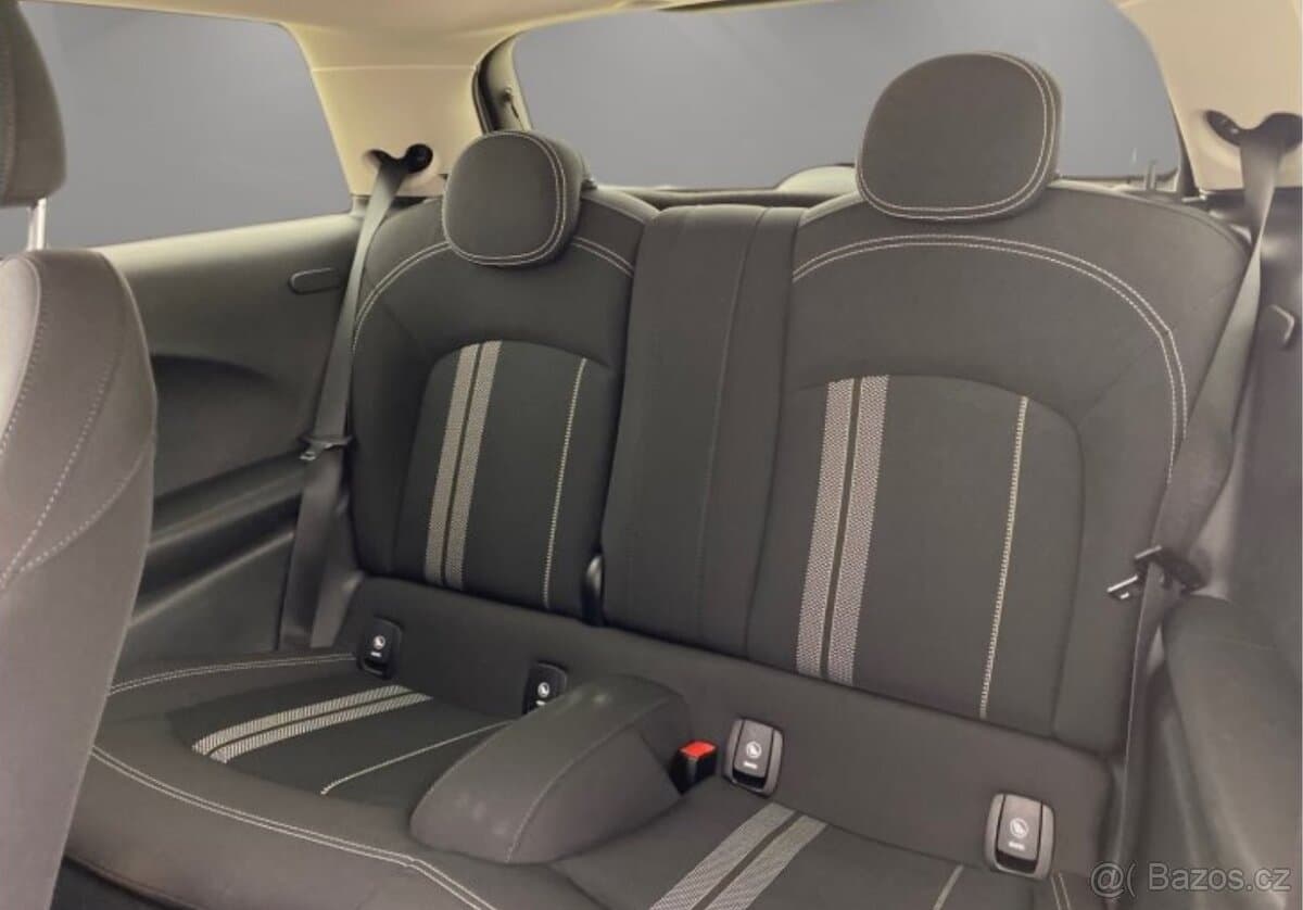 2018 Mini COOPER S - 9