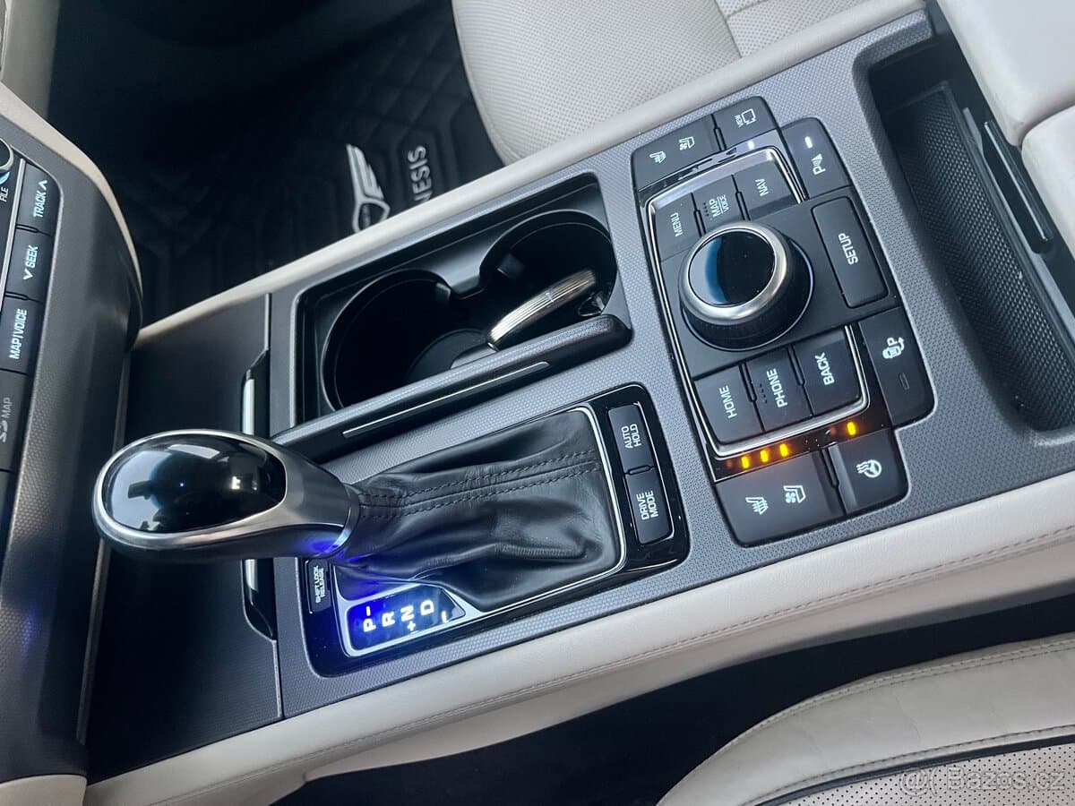 Hyundai GENESIS - 9