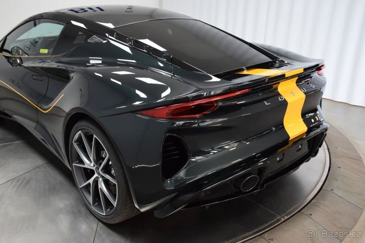 2025 Lotus EMIRA - 9