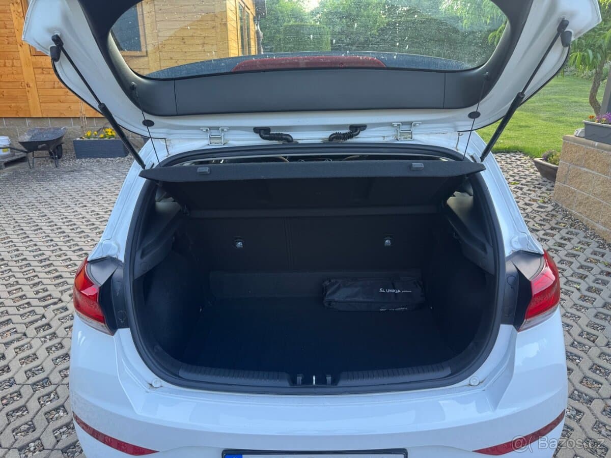 2020 Hyundai i30 - 9