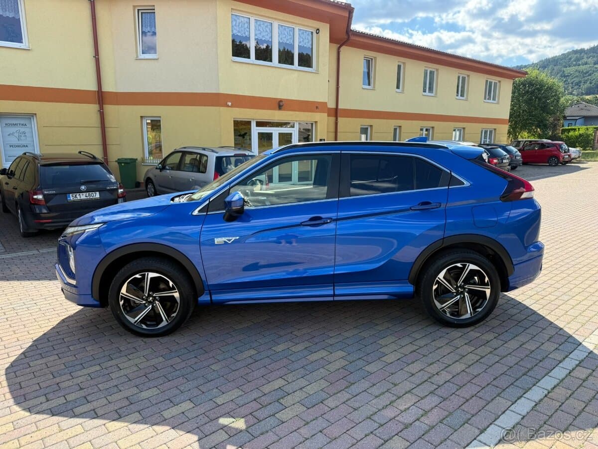 2022 Mitsubishi OSTATNÍ - 9