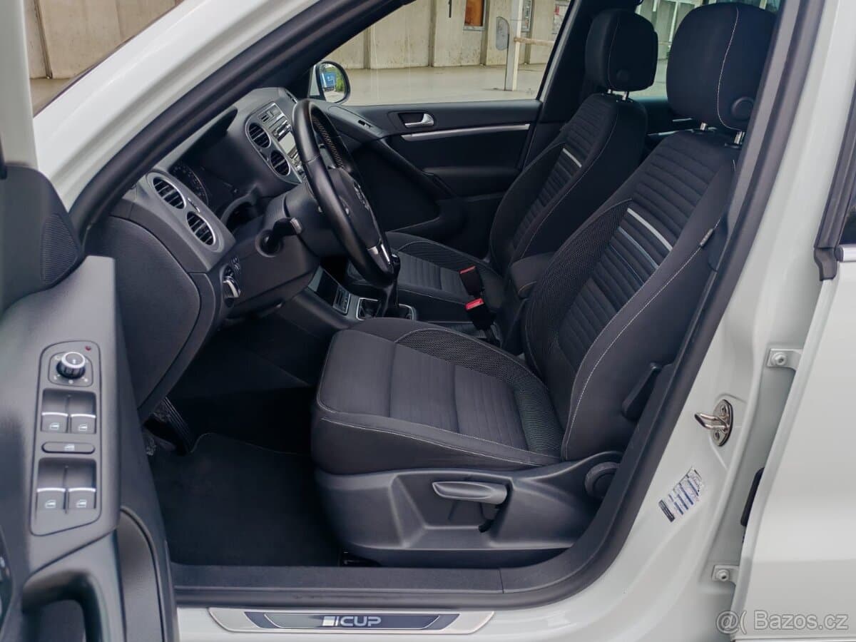 2014 Volkswagen TIGUAN - 9