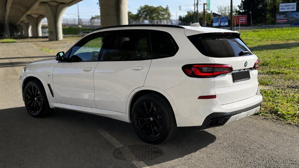 2023 BMW X5 - 9