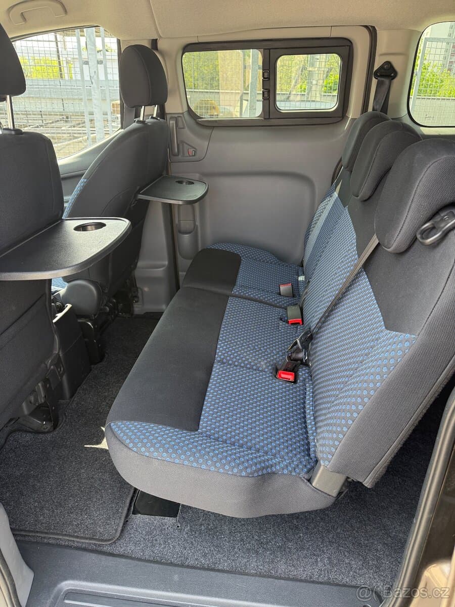 2016 Nissan OSTATNÍ - 9