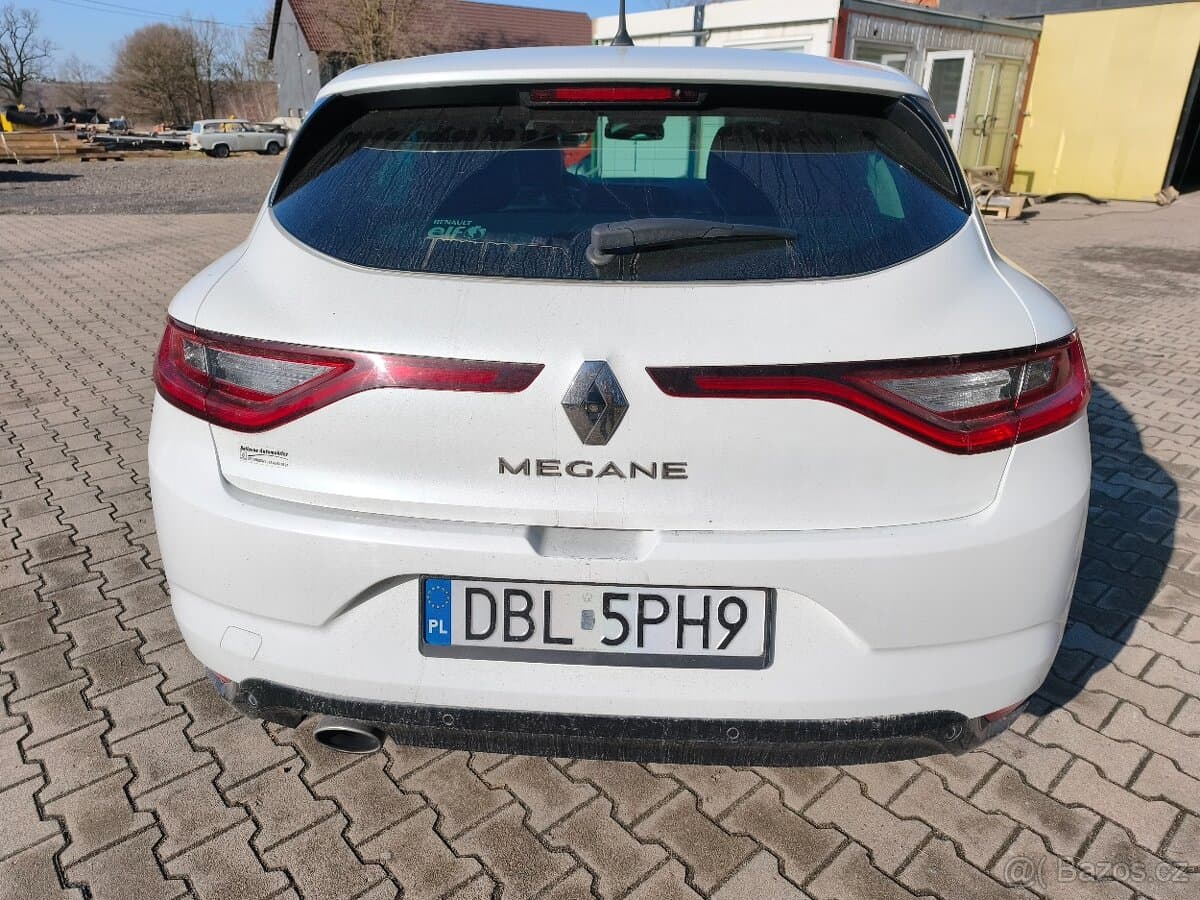 Renault MEGANE - 9