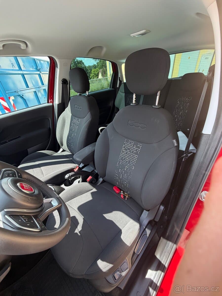 2021 Fiat 500L - 9