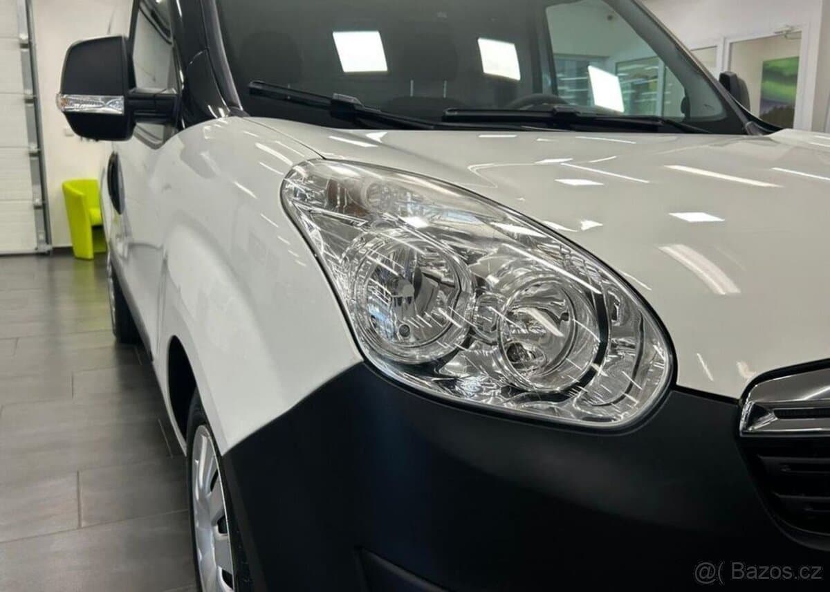 2015 Opel COMBO - 9