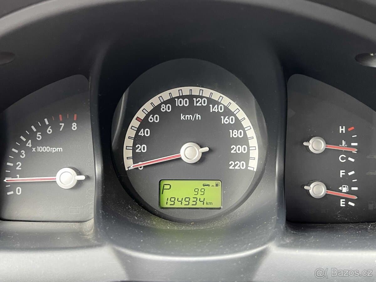 2006 Kia SPORTAGE - 9