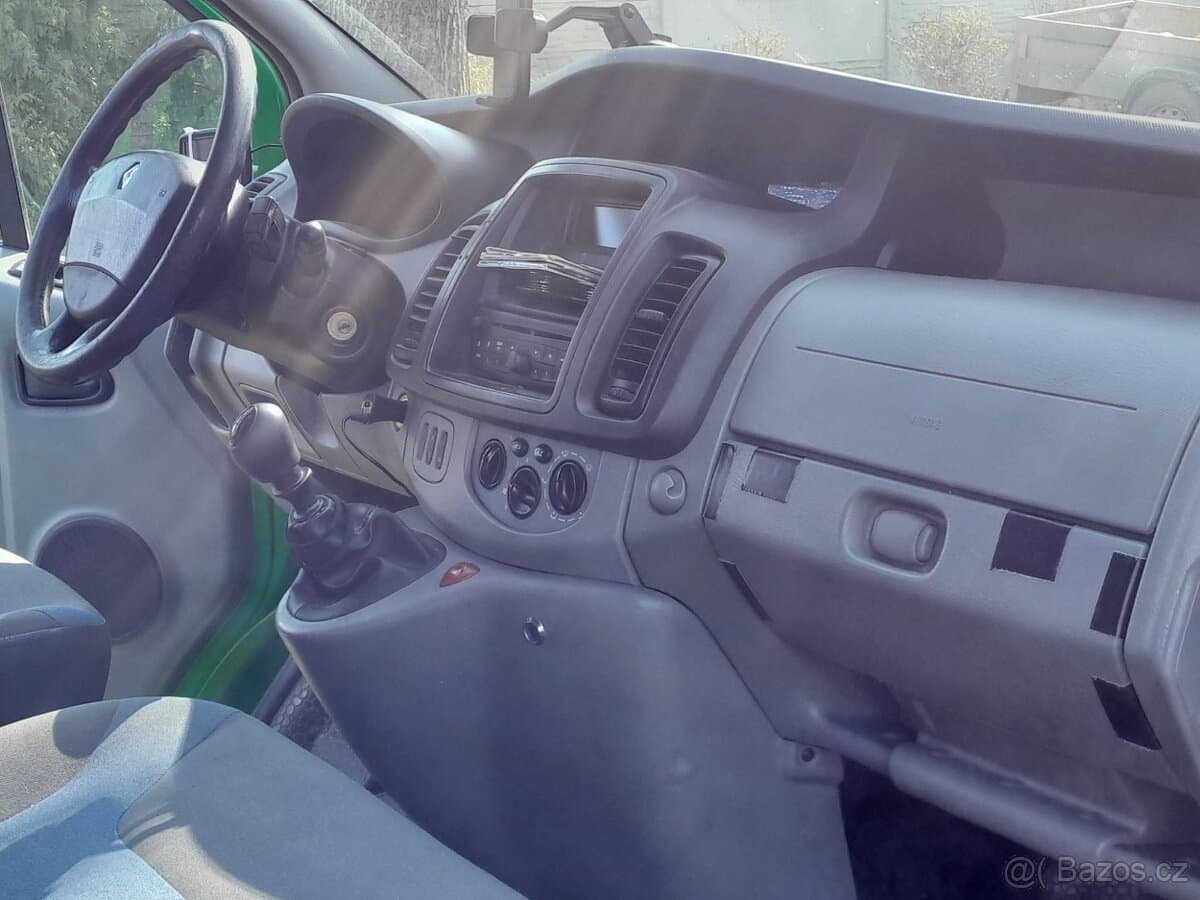 2014 Renault TRAFIC - 9
