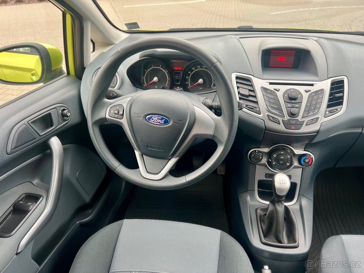 2009 Ford FIESTA - 9