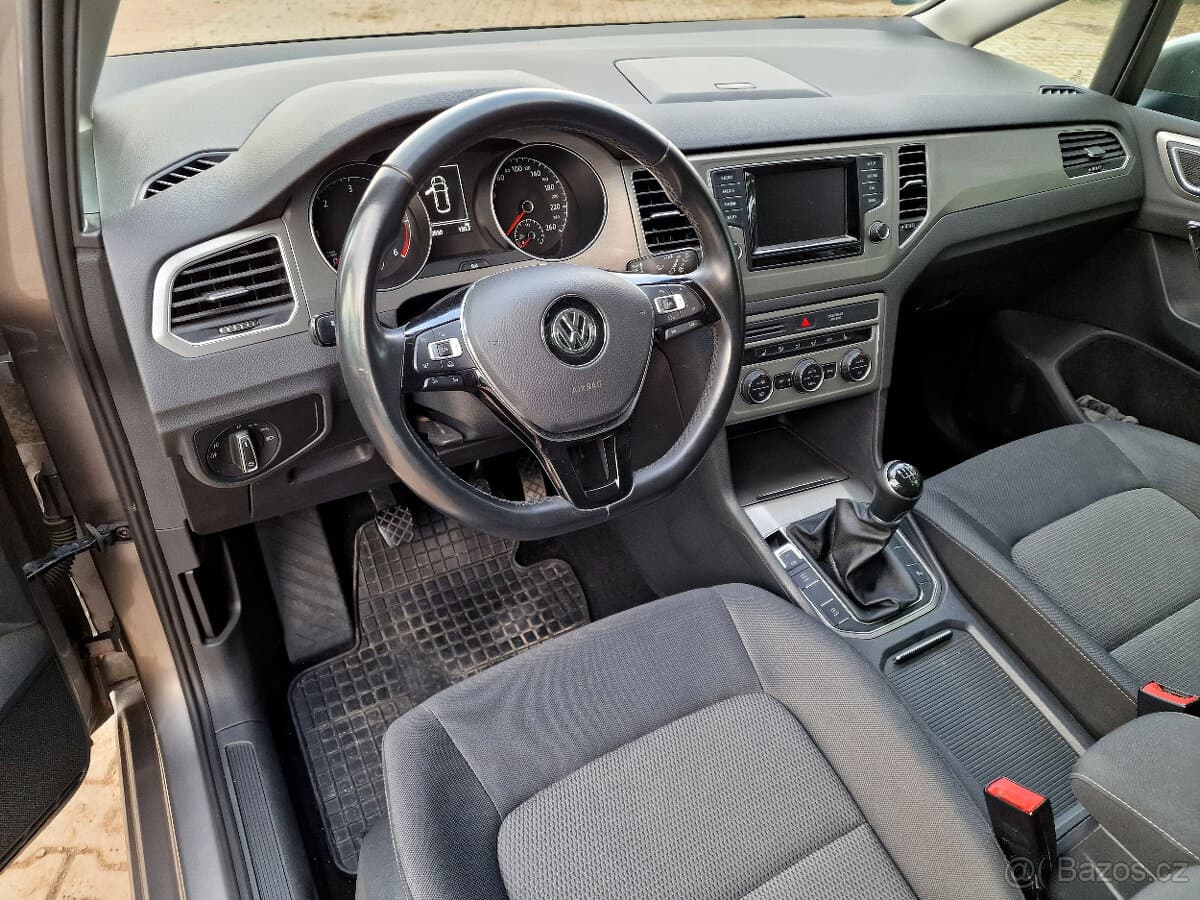 2014 Volkswagen GOLF - 9