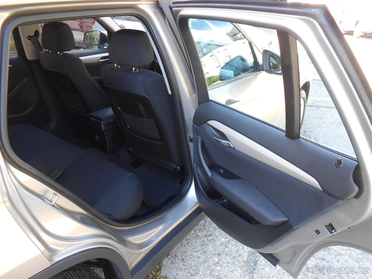 2015 BMW X1 - 9