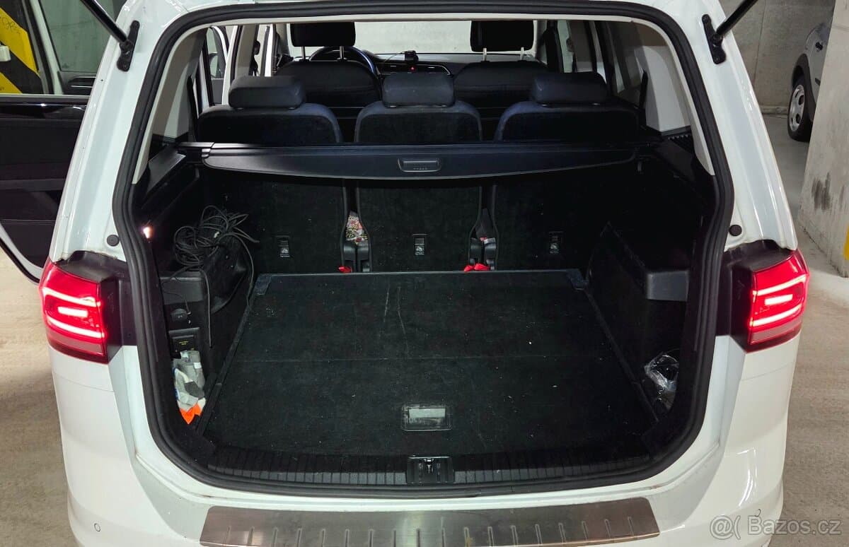 2017 Volkswagen TOURAN - 9