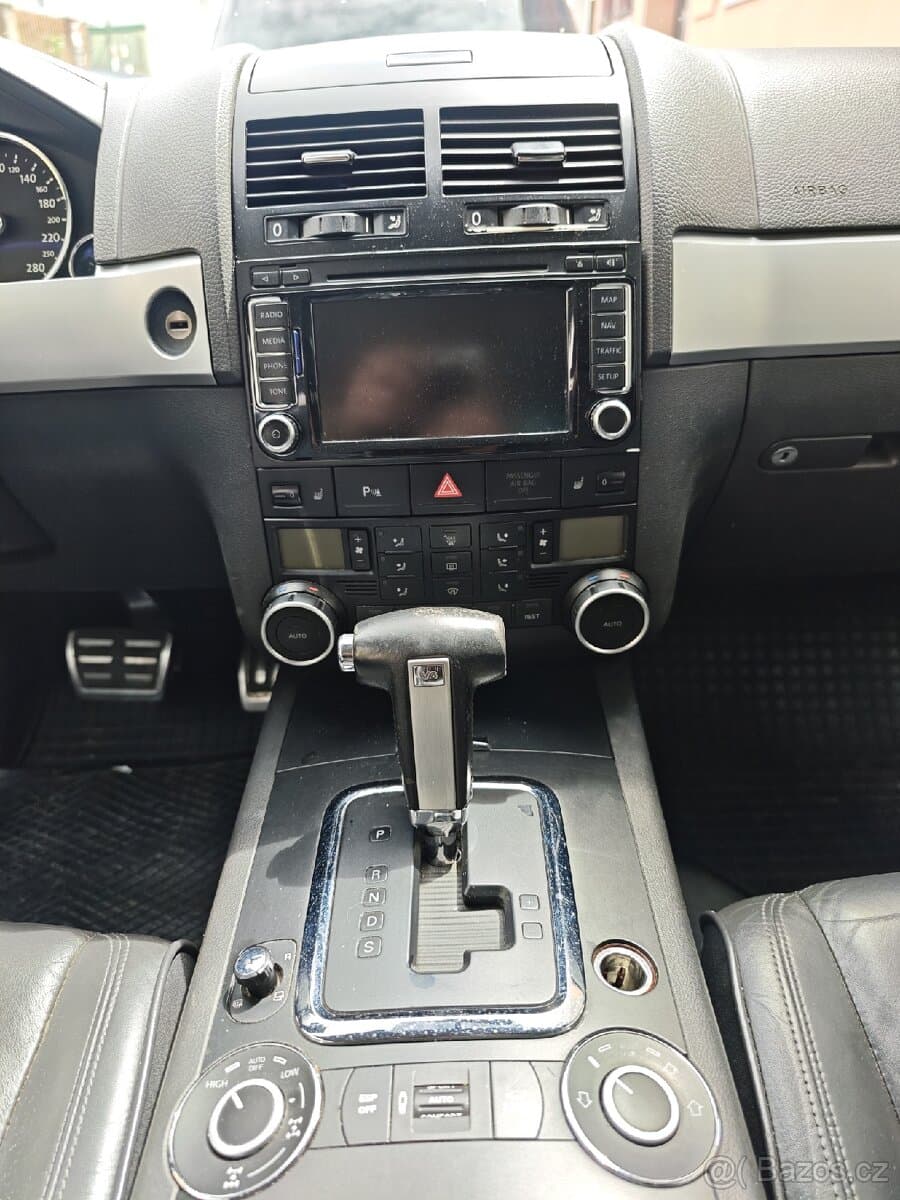 2007 Volkswagen TOUAREG - 9