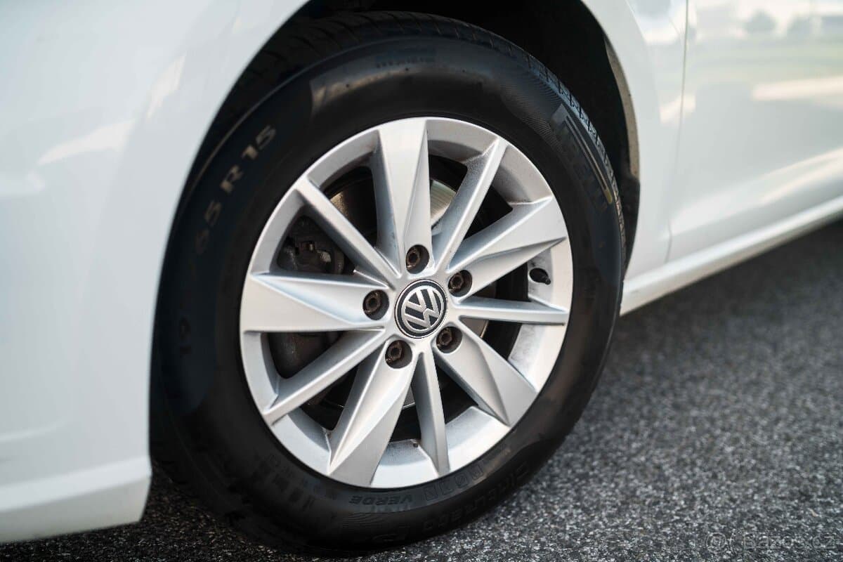 2018 Volkswagen GOLF - 9