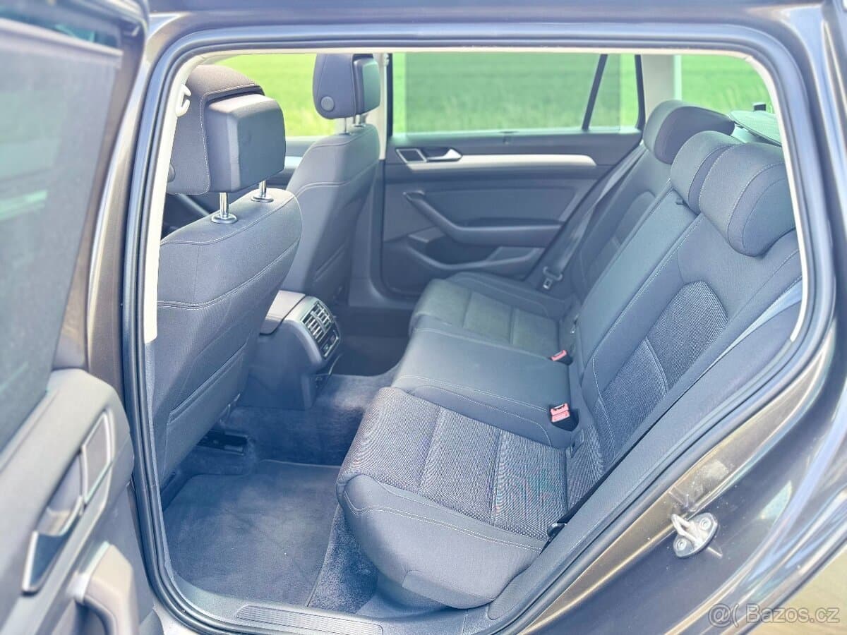 Volkswagen PASSAT - 9