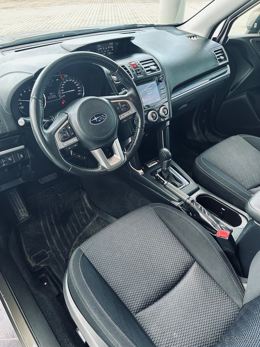 2018 Subaru FORESTER - 9