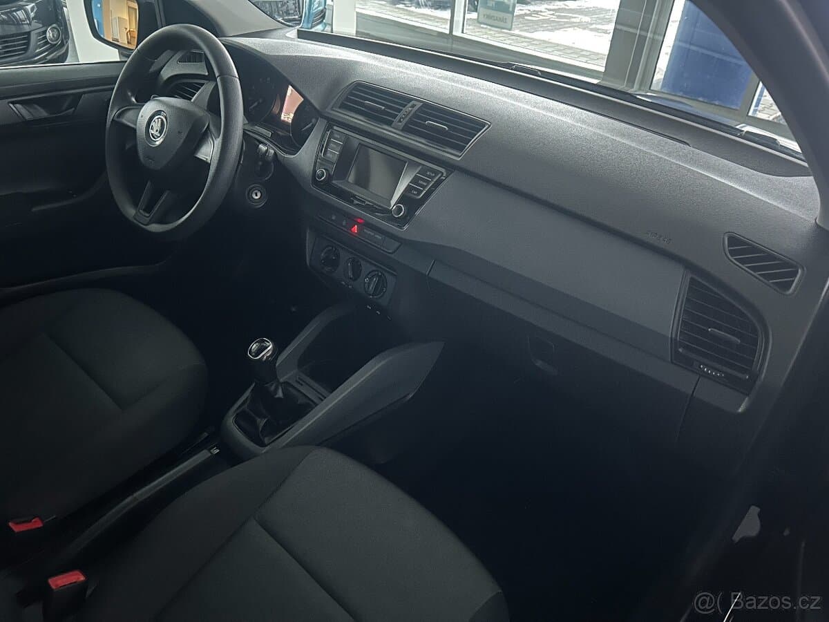 2017 Škoda FABIA - 9