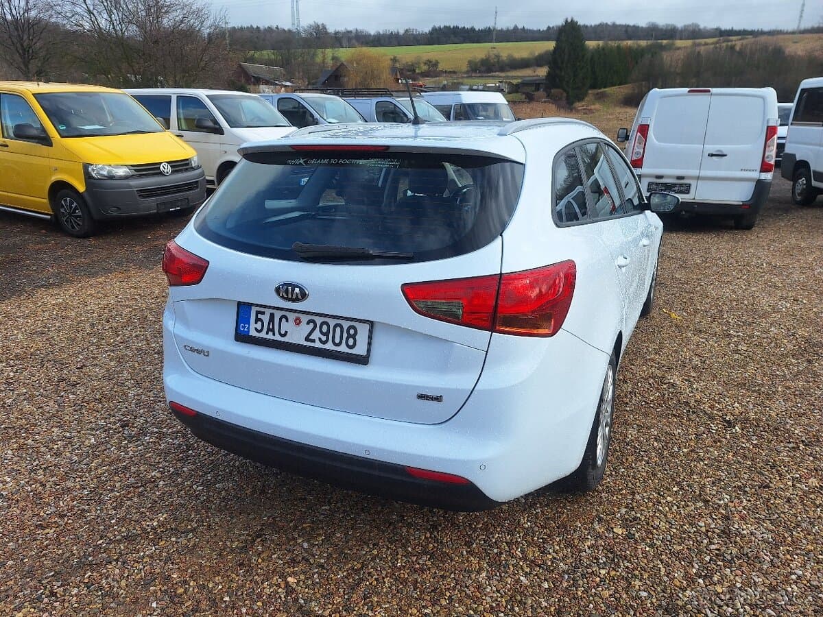 2015 Kia PROCEED - 9