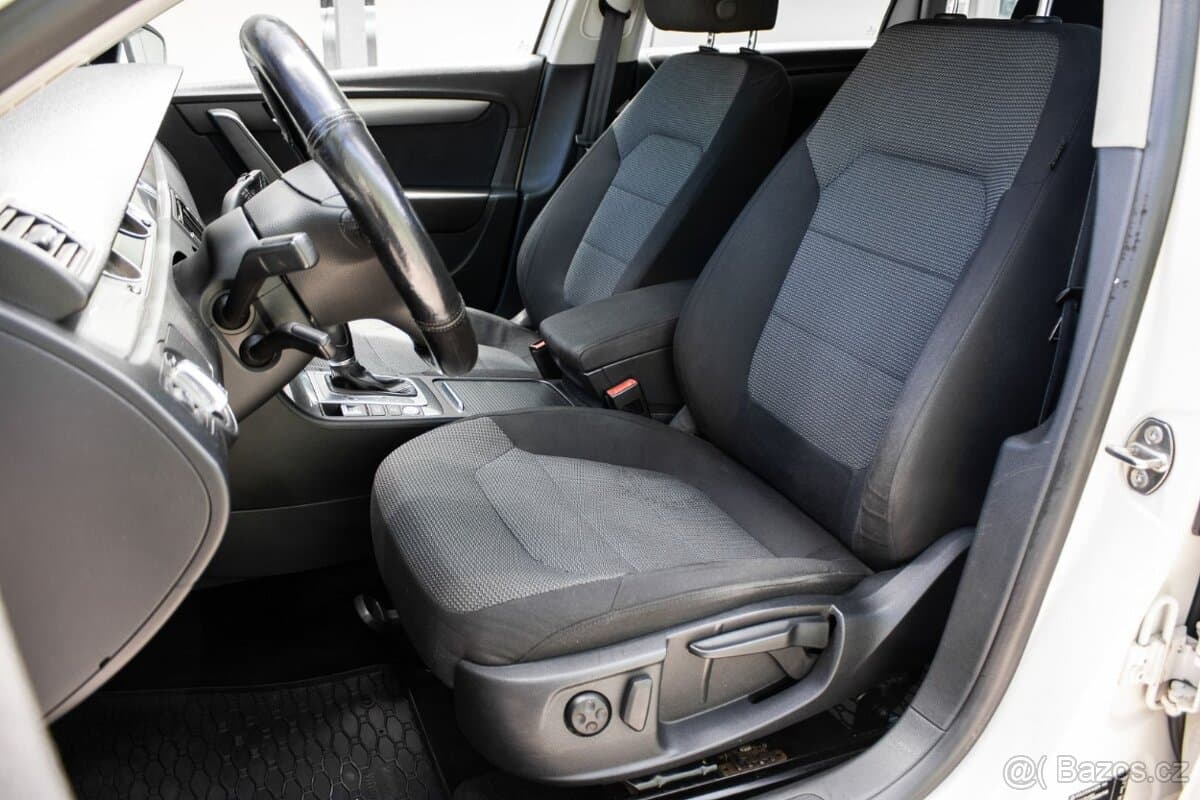 2014 Volkswagen PASSAT - 9