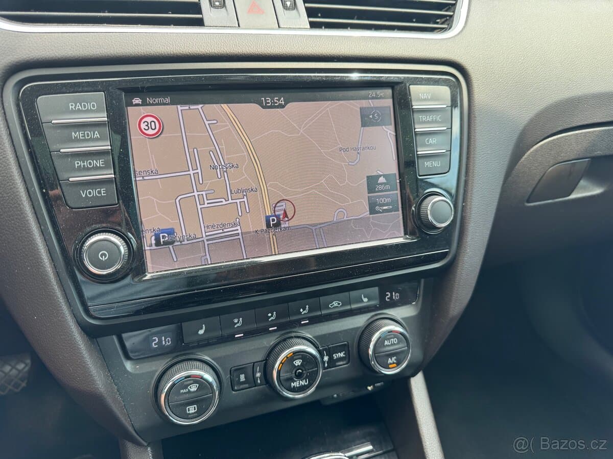 2015 Škoda OCTAVIA - 9