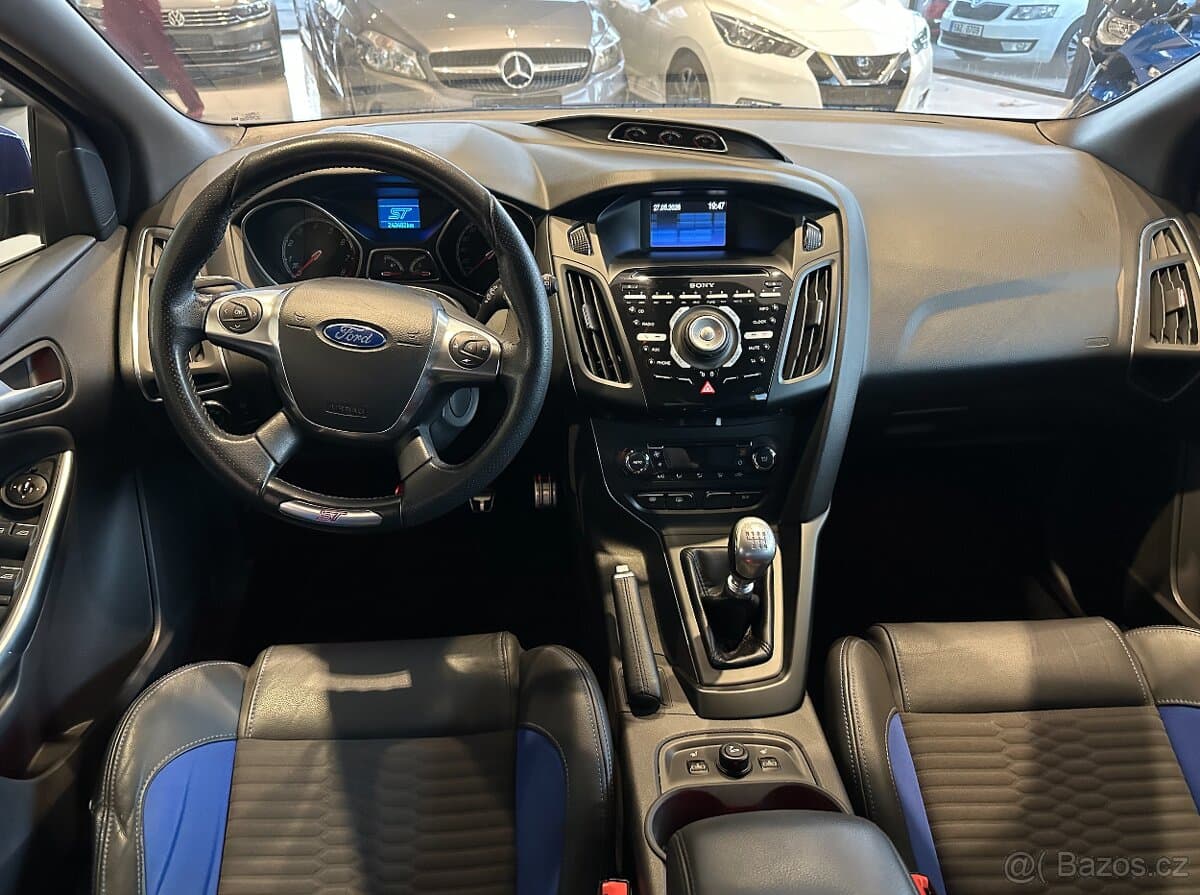 2013 Ford FOCUS - 9