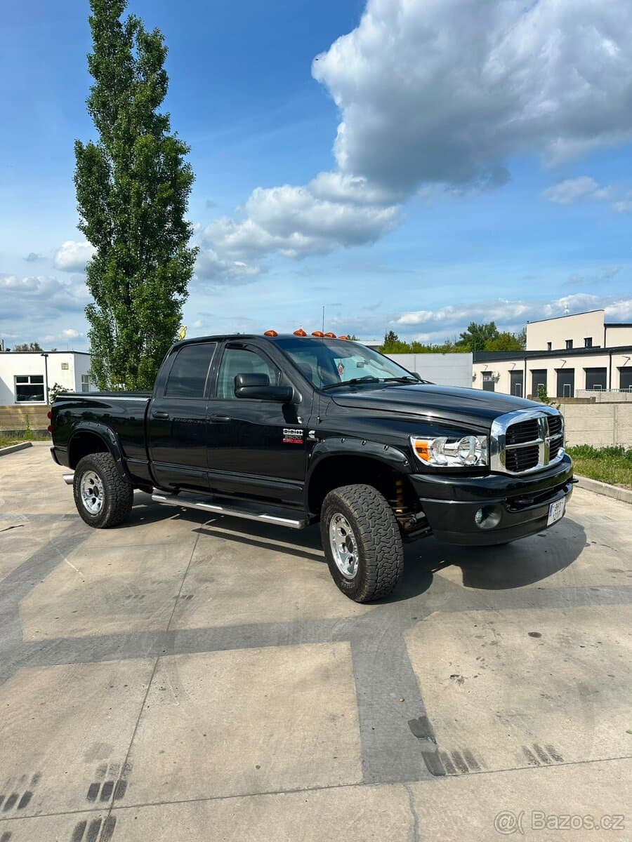 2007 Dodge RAM - 9