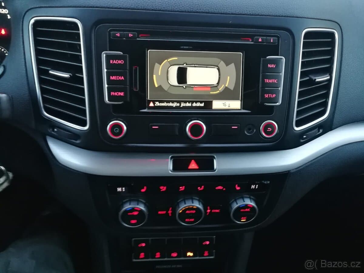 Volkswagen SHARAN - 9