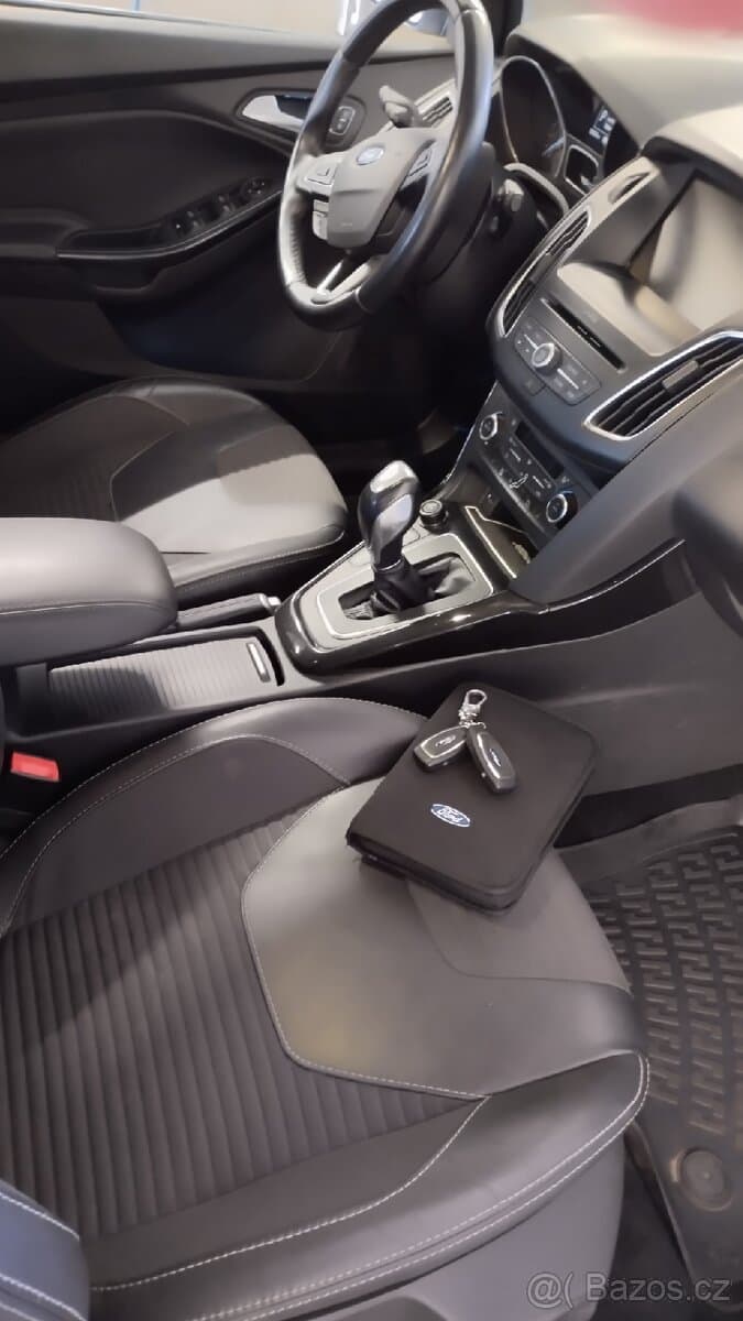 2015 Ford FOCUS - 9