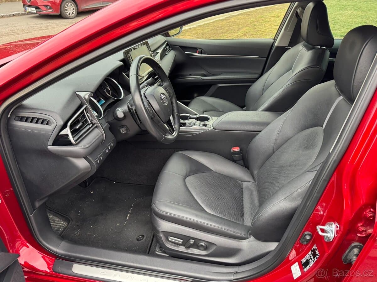 2023 Toyota CAMRY - 9