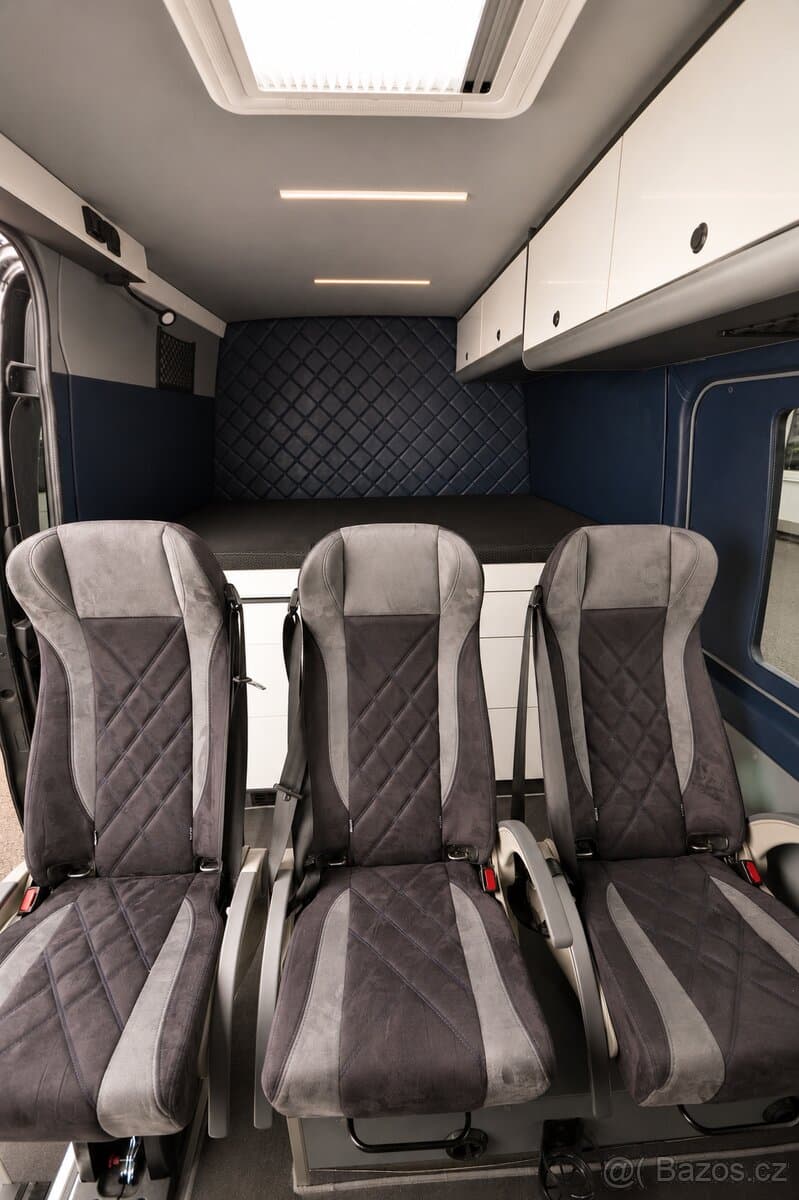 Mercedes-Benz SPRINTER - 9