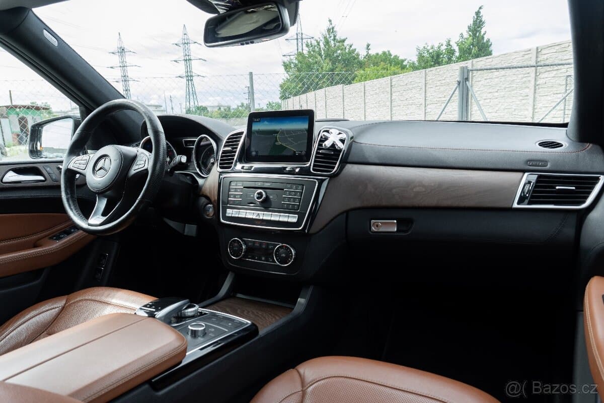2016 Mercedes-Benz GL - 9