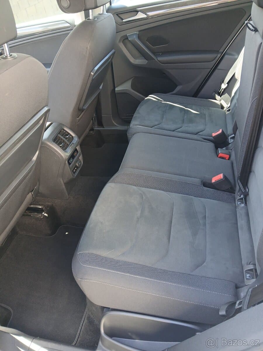 2019 Volkswagen TIGUAN - 9
