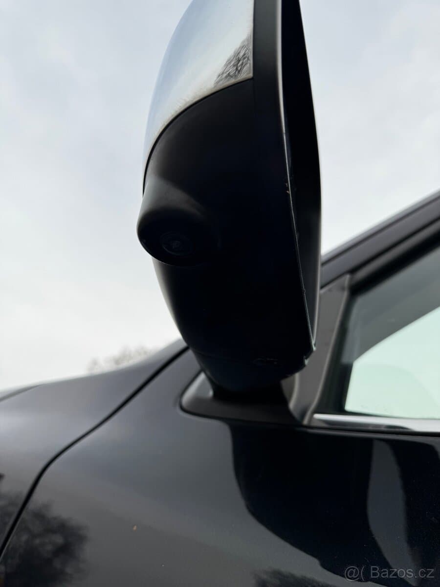 2019 Renault ALASKAN - 9
